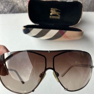 Burberry sunglasses